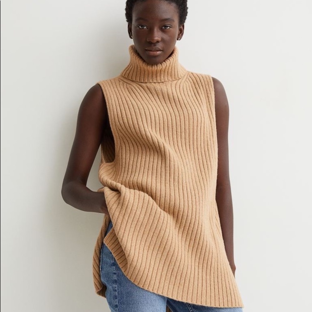 NWT H&M Tunic Sweater Vest